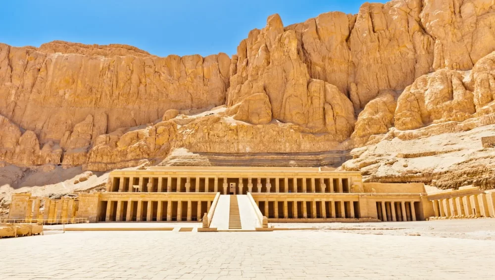 Hatshepsut Temple in Luxor x