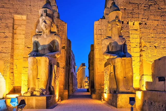 Luxor temple x