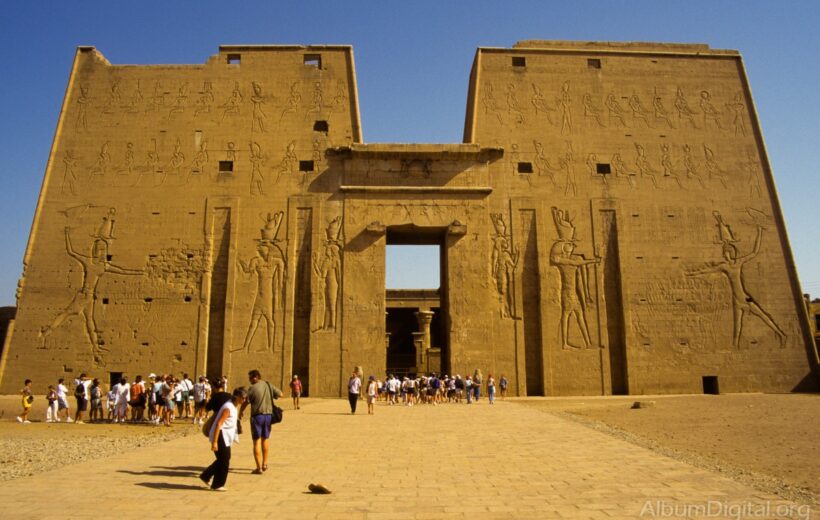 Private tour to Kom Ombo and Edfu Temples from Aswan - ADT005