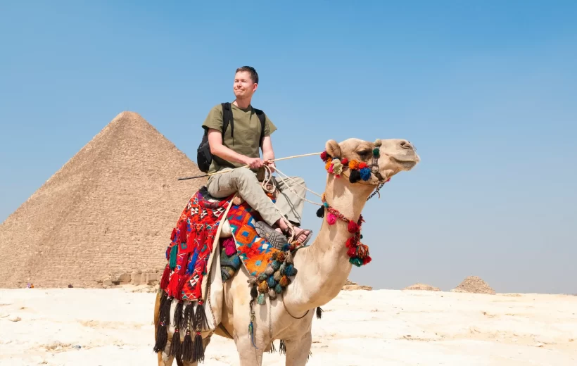 Camel Ride Trip at the Pyramids - CDT015
