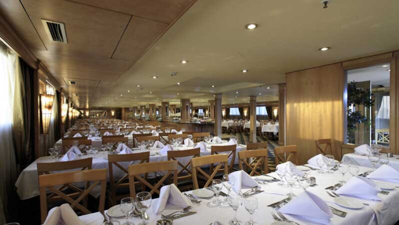 Iberotel Crown Empress cruise x