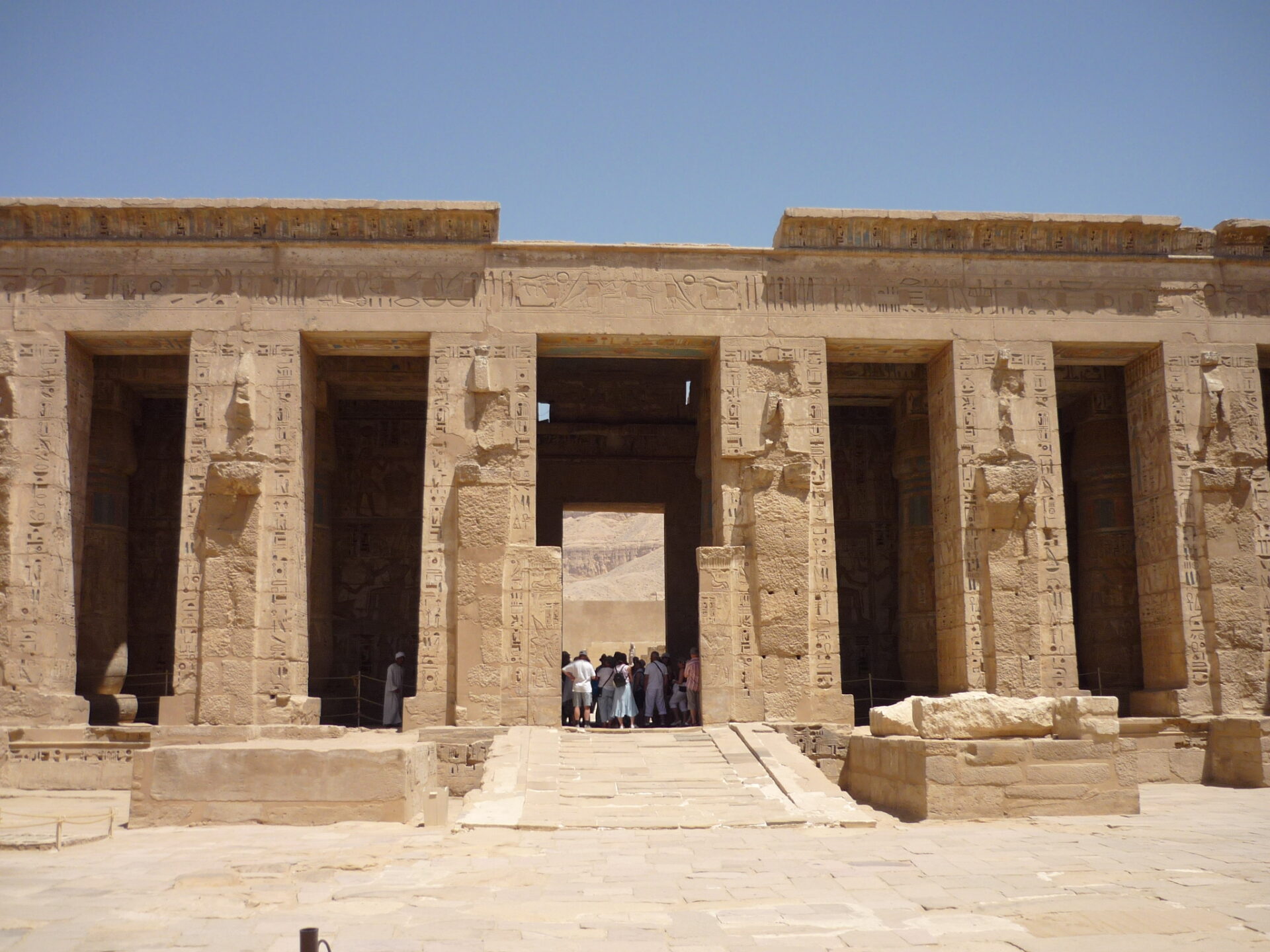 Habu temple in Luxor