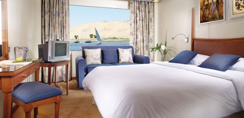 Movenpick Royal Lotus Nile Cruise x