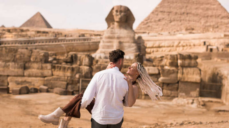 Egypt love, love tours, love in Egypt, from Egypt with love, for the love of travel, love holidays Egypt, love holidays to Egypt, Egyptian lover tour, Egypt love holidays.