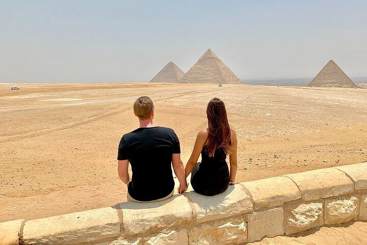 Egypt love, love tours, love in Egypt, from Egypt with love, for the love of travel, love holidays Egypt, love holidays to Egypt, Egyptian lover tour, Egypt love holidays.