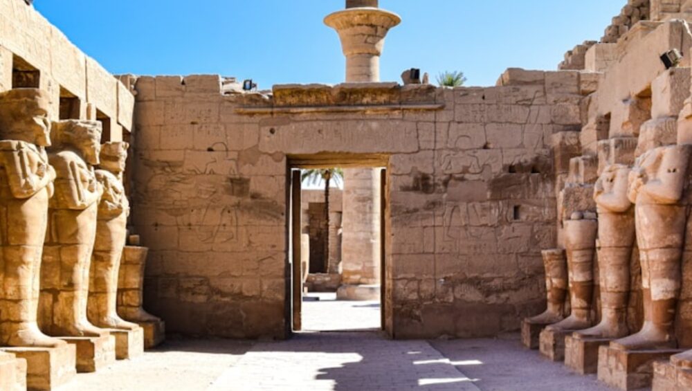 hurghada to luxor day trip, Karnak temple, Luxor temple, valley of the kings,